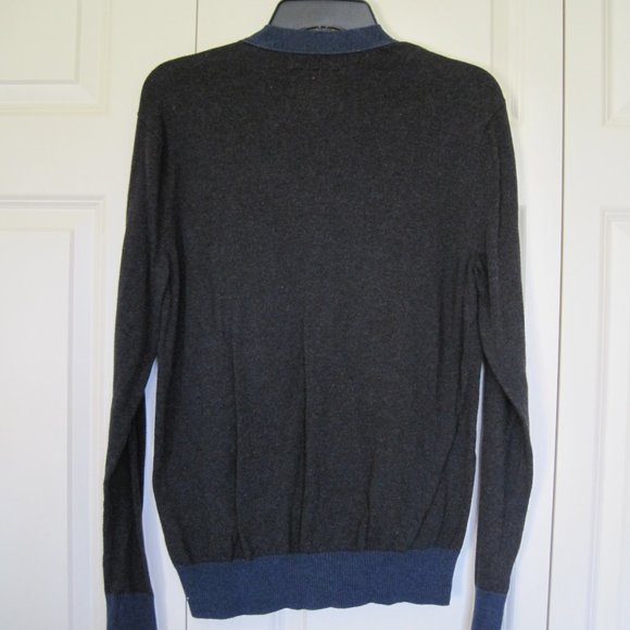 American Eagle Outfitters V-neck cardigan sz M - Picture 2 of 6